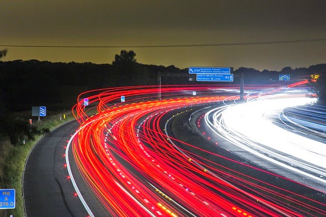 trafico-nocturno-carretera