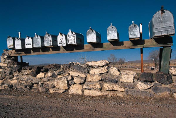 rowofmailboxes (1)