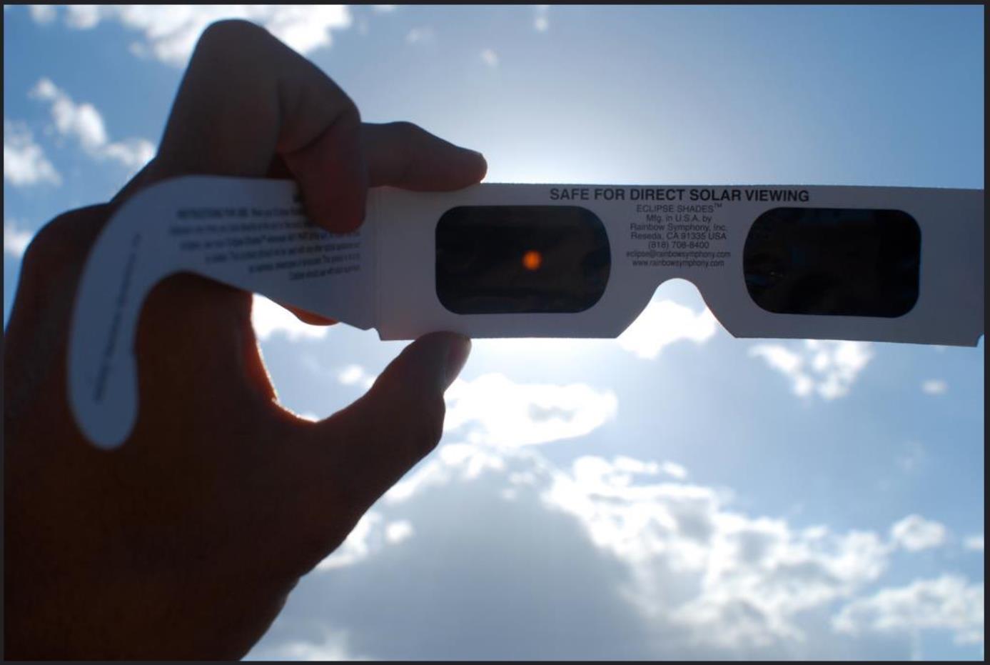 gafas-solares-eclipse-solar-luna