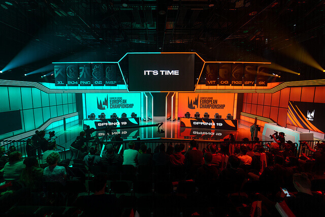 marketing esports league of legends